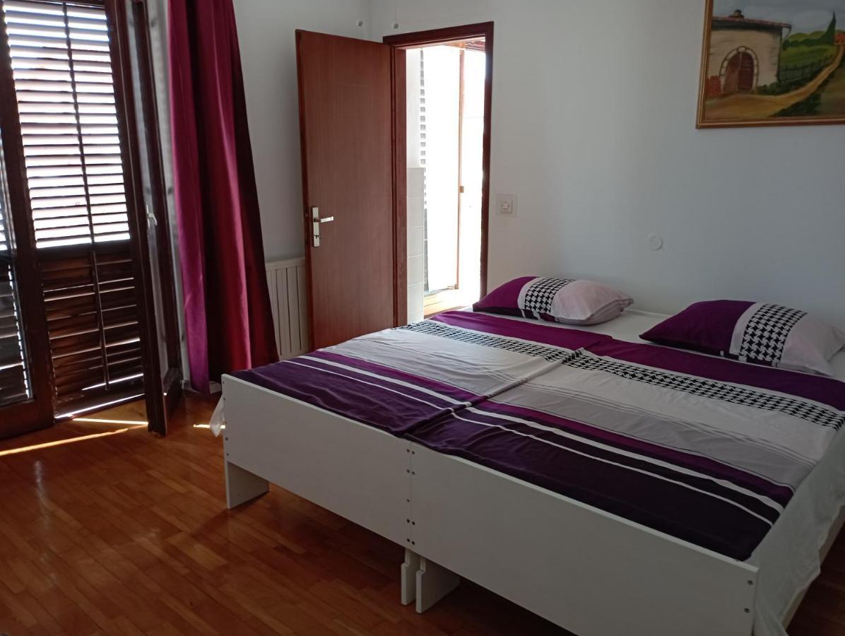 Apartment Mare 1 Novigrad Istria Kültér fotó