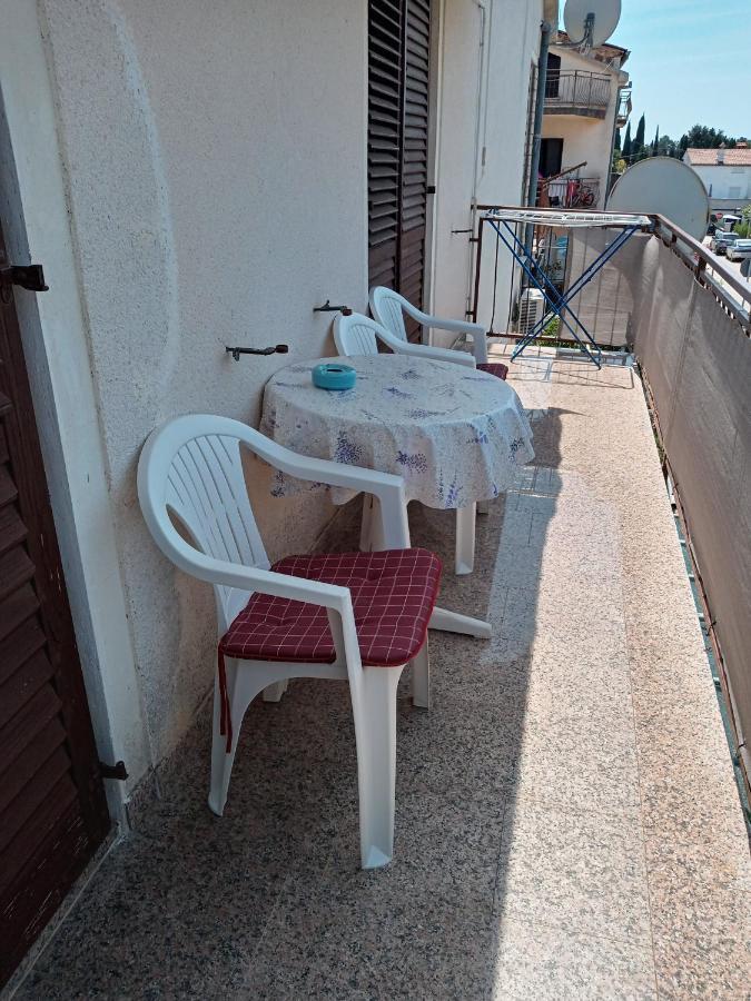 Apartment Mare 1 Novigrad Istria Kültér fotó